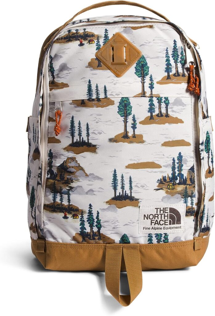 THE NORTH FACE Berkeley Daypack, Gardenia White Camping Scenic Print/Utility Brown, One Size